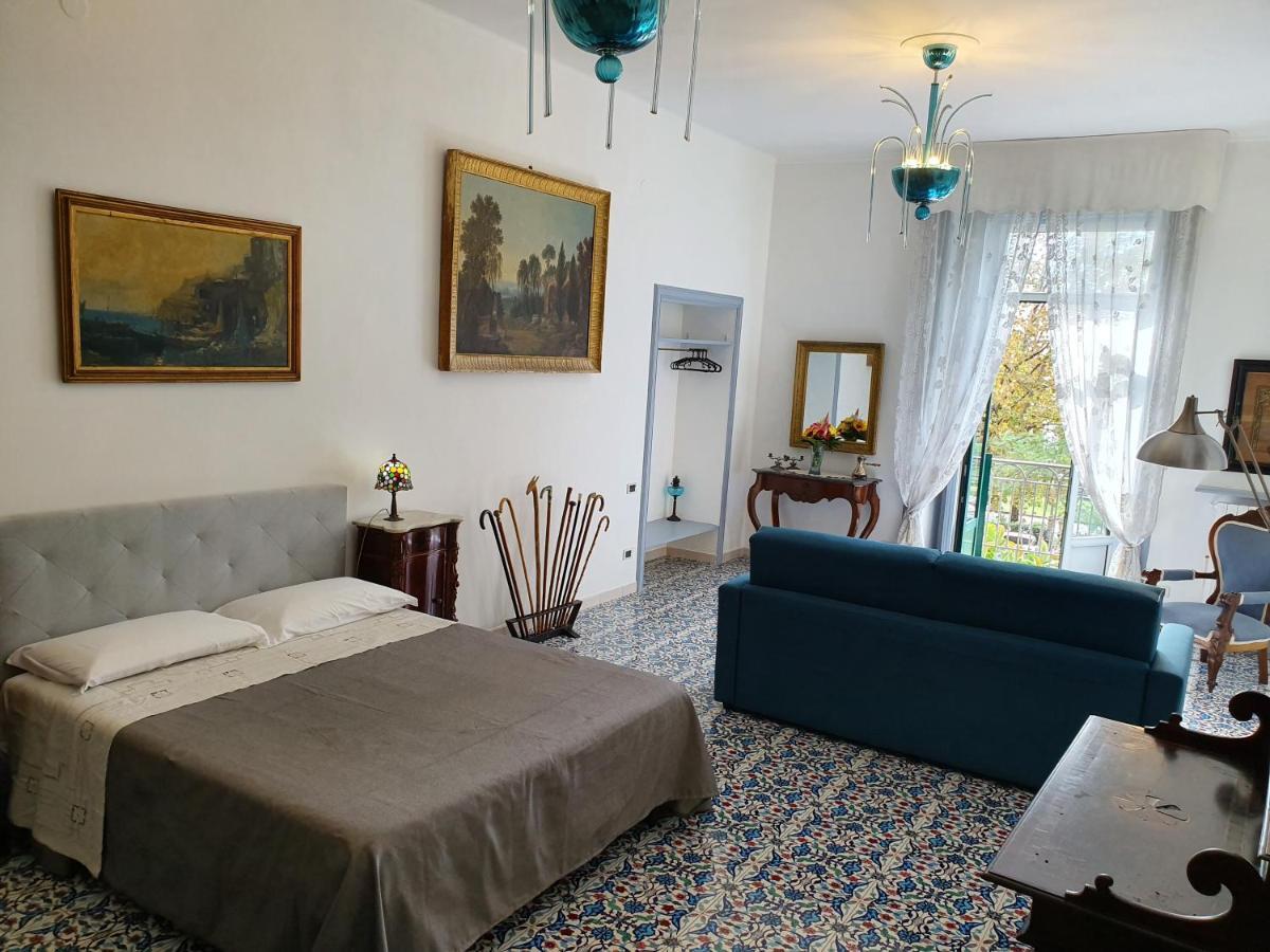 D'Angleterre Guest House Salerno Bagian luar foto