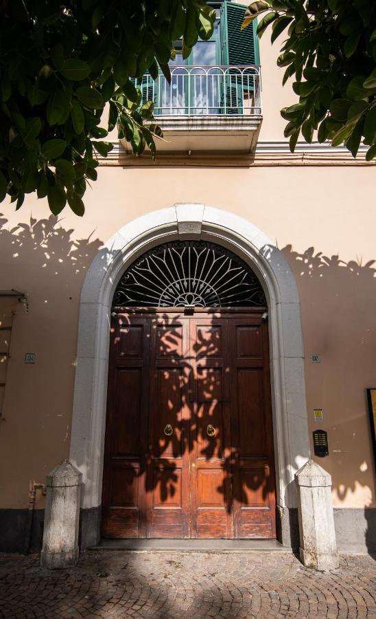 D'Angleterre Guest House Salerno Bagian luar foto