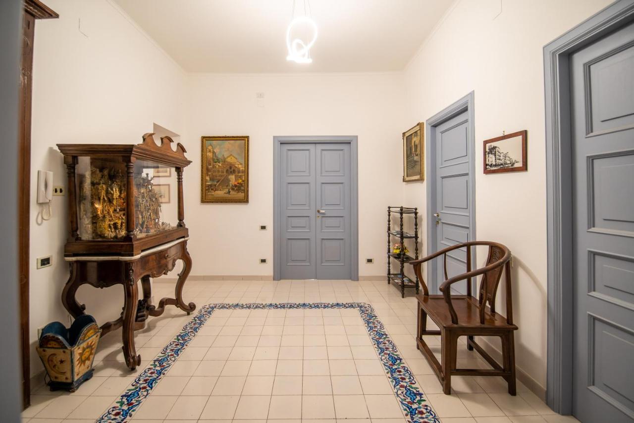 D'Angleterre Guest House Salerno Bagian luar foto