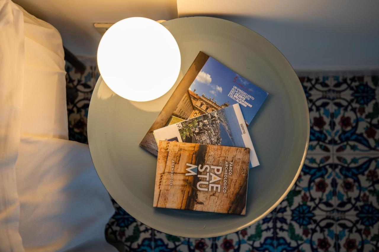 D'Angleterre Guest House Salerno Bagian luar foto
