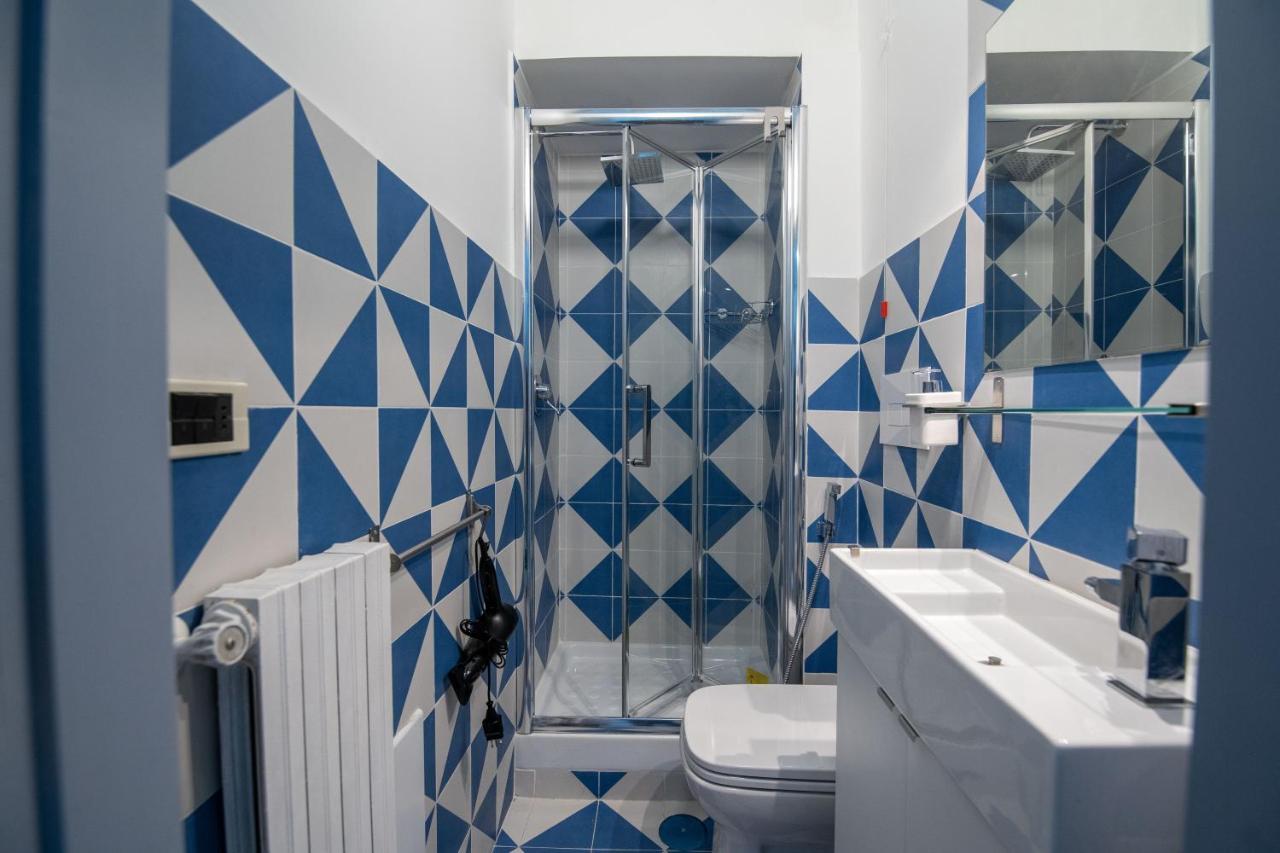 D'Angleterre Guest House Salerno Bagian luar foto